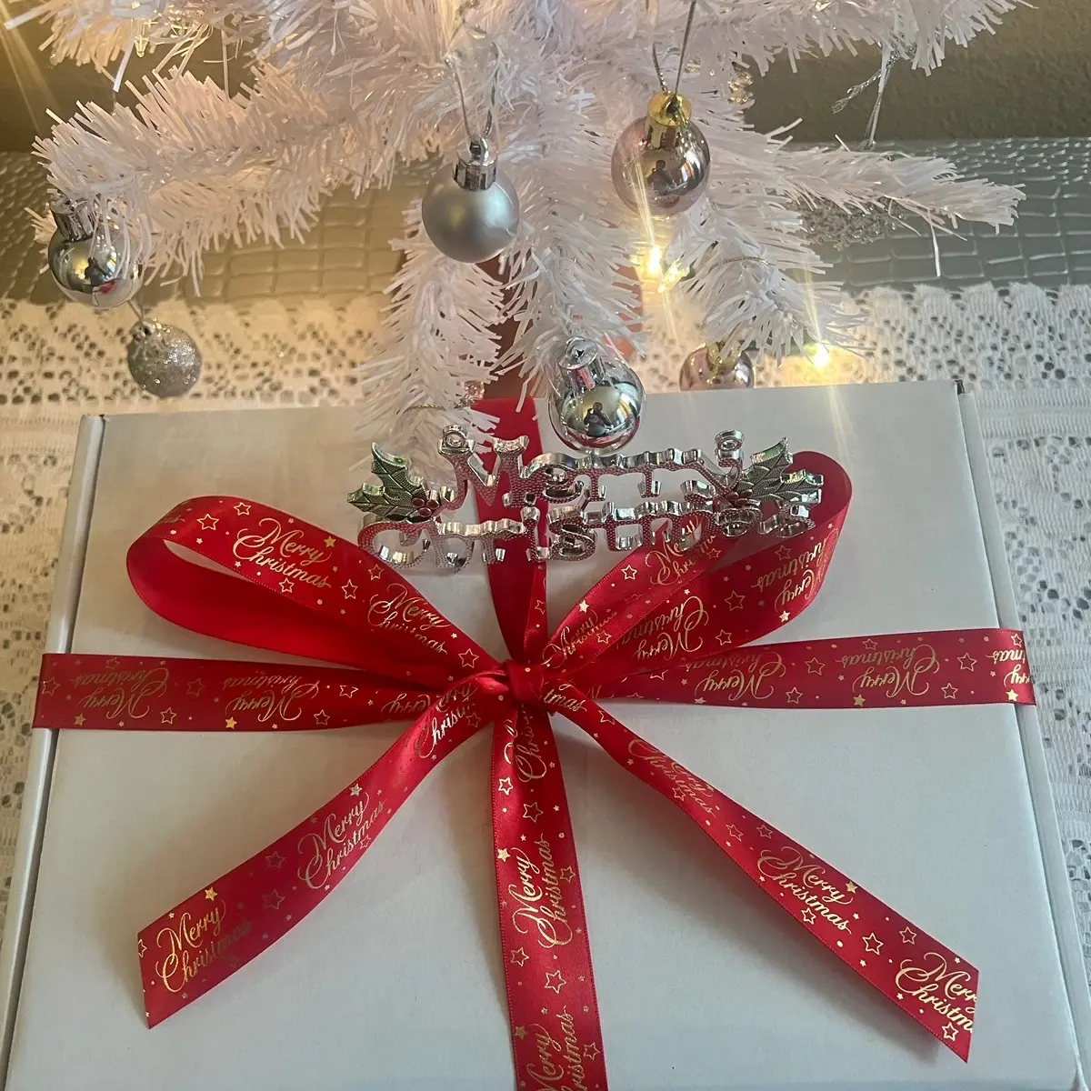 Christmas care box for families and friends