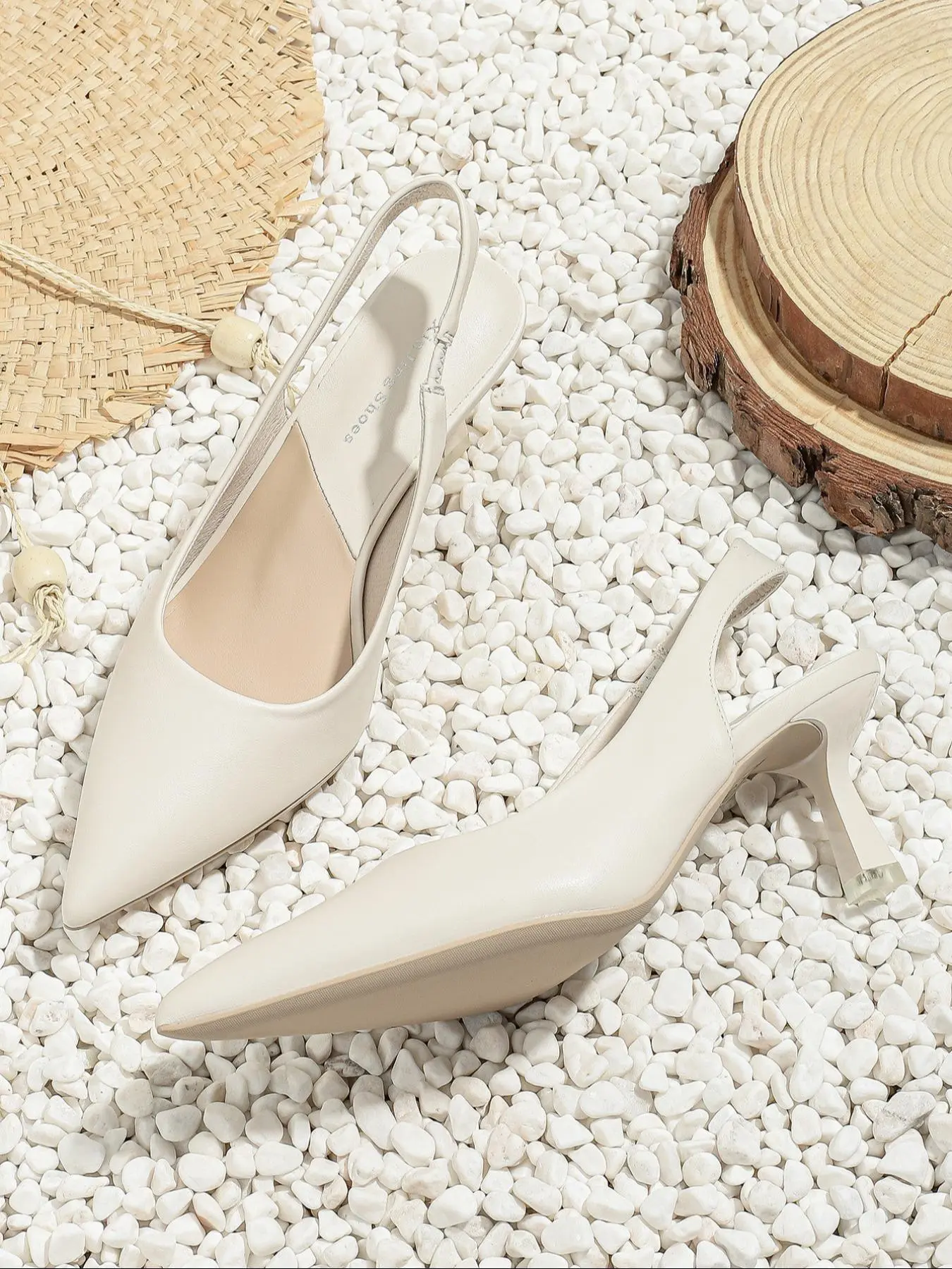 Pointed toe back strap single shoe sexy and fashionable daily commuting interview work Korean version simple high heels