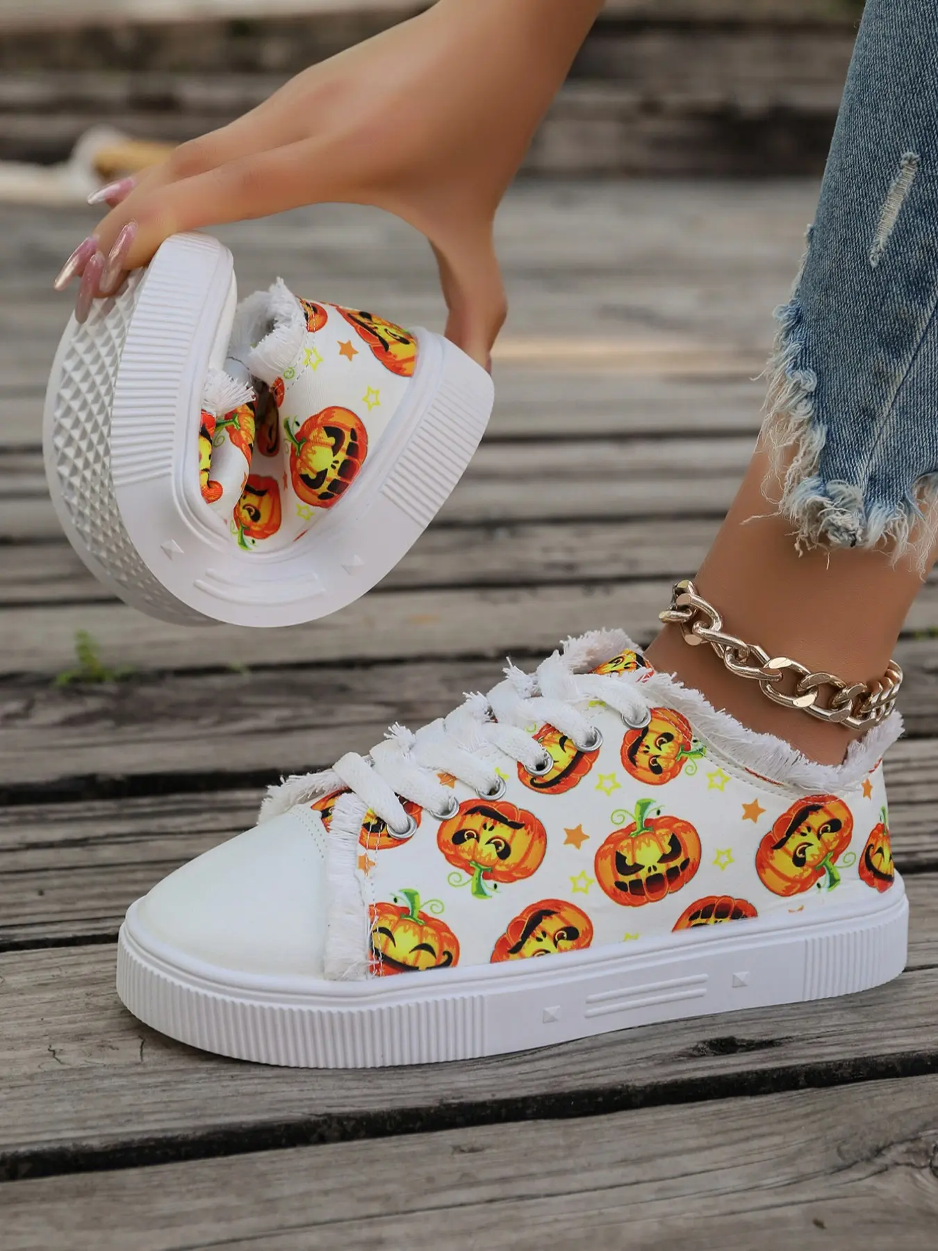 Women's Casual Round Toe Canvas Shoes, Flat Sneakers, Halloween Pumpkin Print Design, All-Season Comfortable Textile Upper, Rubber Sole Material