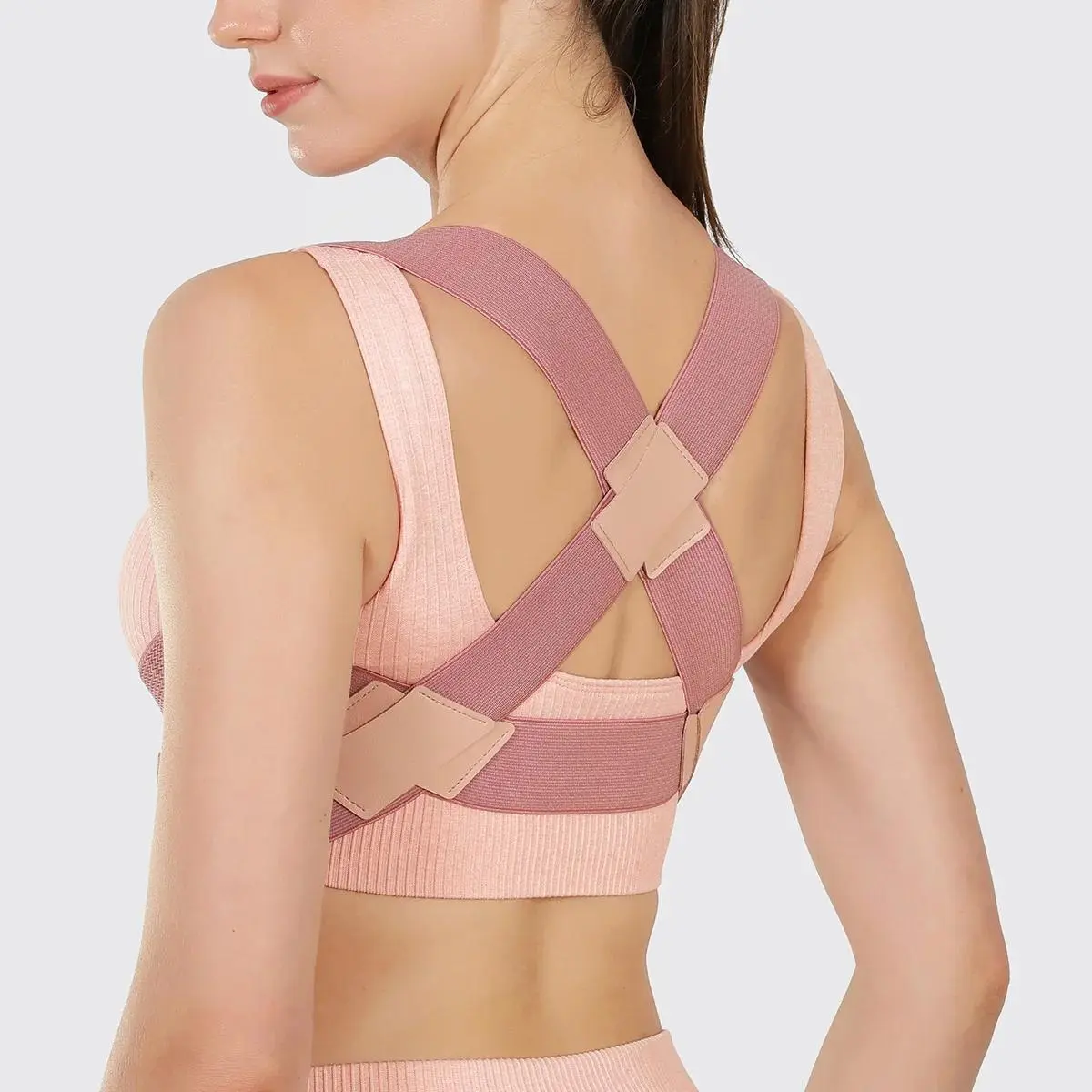 Adjustable Upper Back Support Belt, Shoulder Support Strap for Men and Women, Breathable Sports Training Gear for Daily Activities
