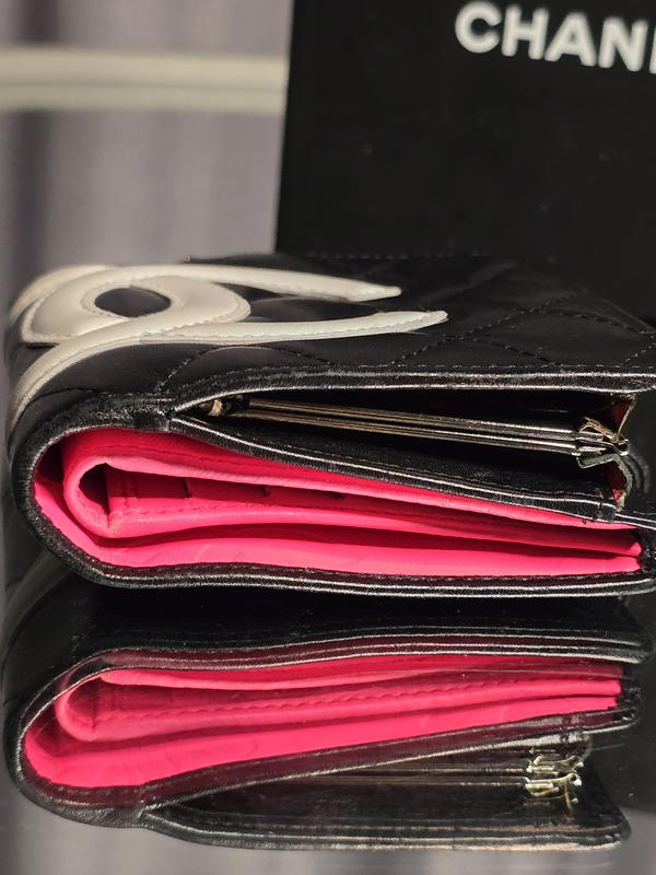 Pre-owned CHANEL France Small Leather Goods Cambon Lambskin Bifold Wallet