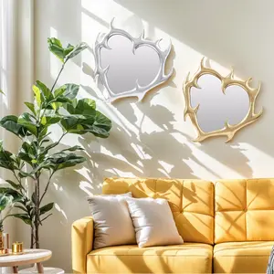 Classical Pattern Oval Wall Mirror, European Style Home Decor Art Hanging Piece, Creative Makeup Mirror for Photography Props, Home Decorative Mirror