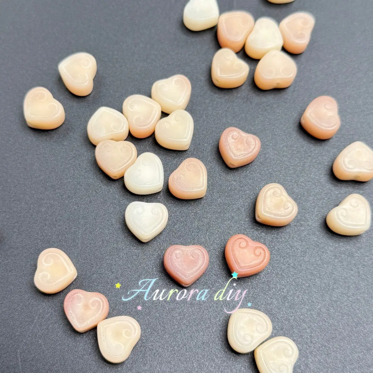 (C21) pink hearts*25