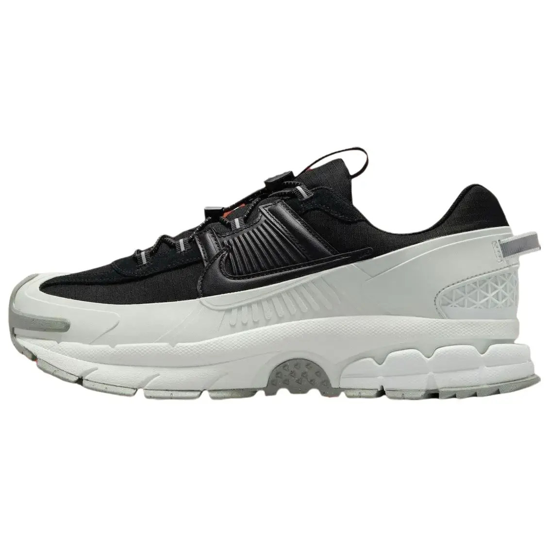Nike Zoom Vomero Roam Men's Black Light Silver All-Weather Sports Sneakers - Daily Wear, Commuting Footwear, Lifestyle Shoes