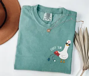 Funny Comfort Colors Nurse Shirt, Silly Goose ER Nurse T-Shirt, Unisex Cotton Tee – Perfect Gift