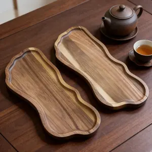 Handcrafted Wooden Cloud-Shaped Tray, Versatile Solid Wood Plate for Breakfast, Coffee, and Snacks, Lightweight Kitchen Accessory with Cheese Board and Holiday Serving Platter