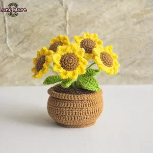 Handmade Crochet Daisy & Sunflower Potted Plush Keychain - Multi-Color Knitted Flower Pot Decorative Ornaments, Fashion Accessory for Home/Office Desk Decor & Thoughtful Gifting