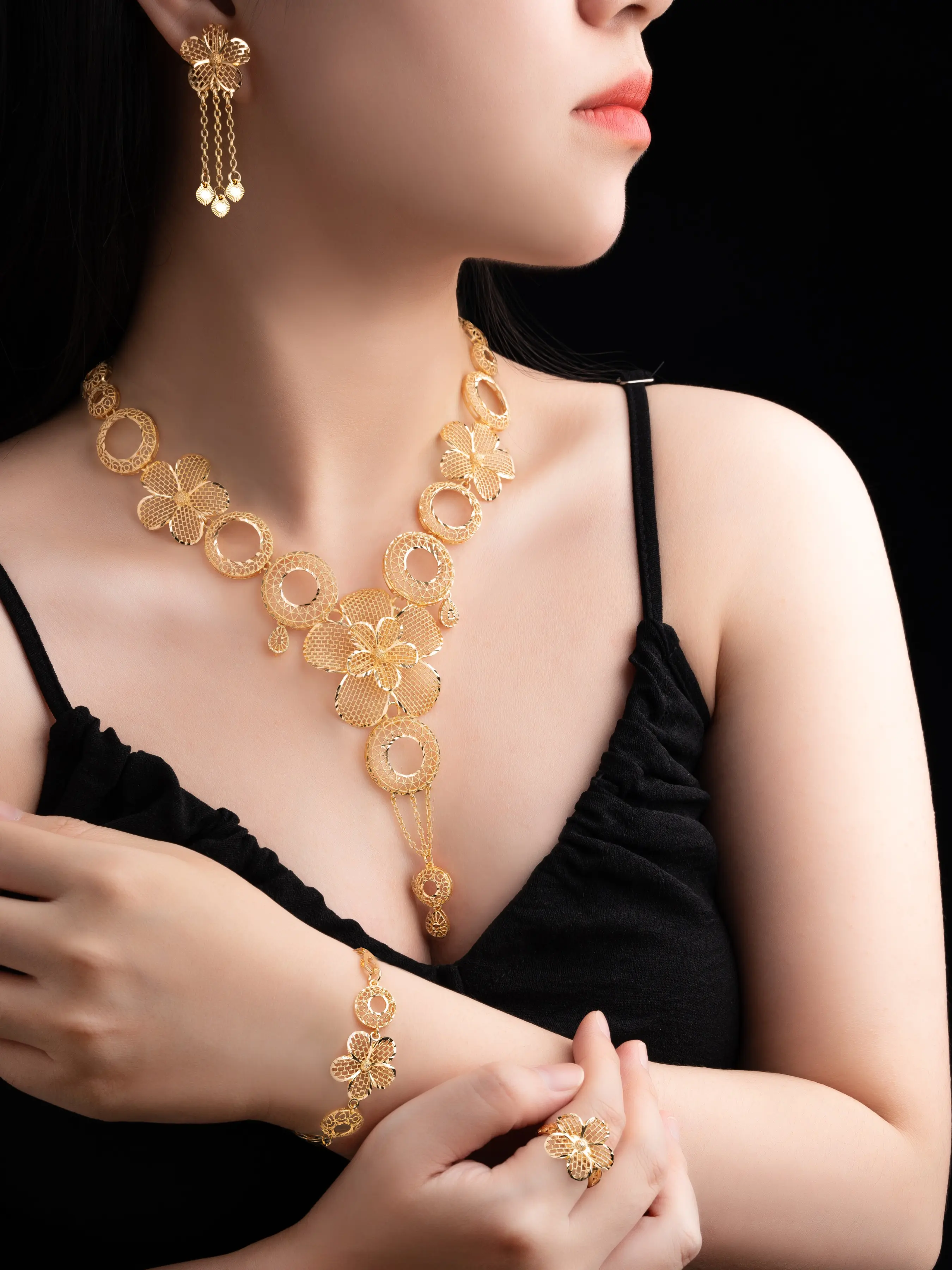 Elegant 22k Copper Flower Designed 5-Piece Set, Durable Bridal Jewelry Set for Wedding in Gold Foil Box, Perfect for All Seasons, Bride Jewelry Set For Wedding Day
