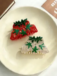 Sweet Fresh Fruit Strawberry Acrylic Hair Claw, Simple Versatile Ponytail Holder, Shark Clip Hair Accessory for Daily and Holiday Parties
