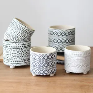 Diamond Pattern Balcony Planter