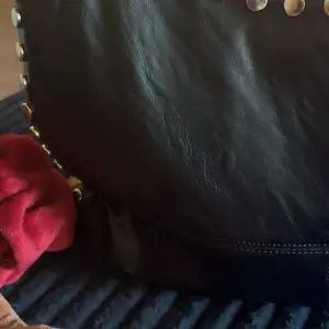 review image 2