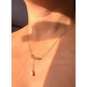 Clara Necklace