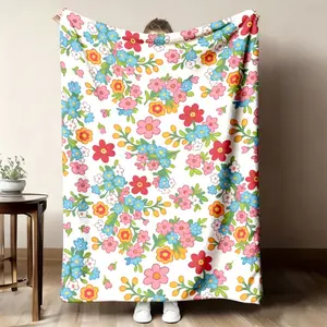 2026 New Arrivals A Single Piece of a Plush Blanket Designed with an Elegant Floral Theme, Incredibly Soft And Warm, Machine Washable, Suitable for All Seasons, Extremely Comfortable, Ideal for Use on Sofas
