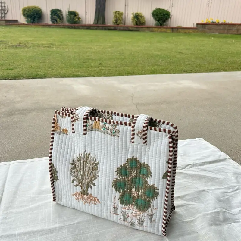 Handmade Cotton Quilt Tote Bag with zipper tropical vibes