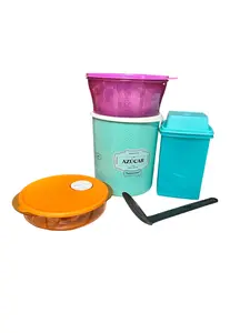 Medium 5-piece kitchen essentials set for food prep and storage. Medium 5-piece kitchen essentials set for food prep and storage.