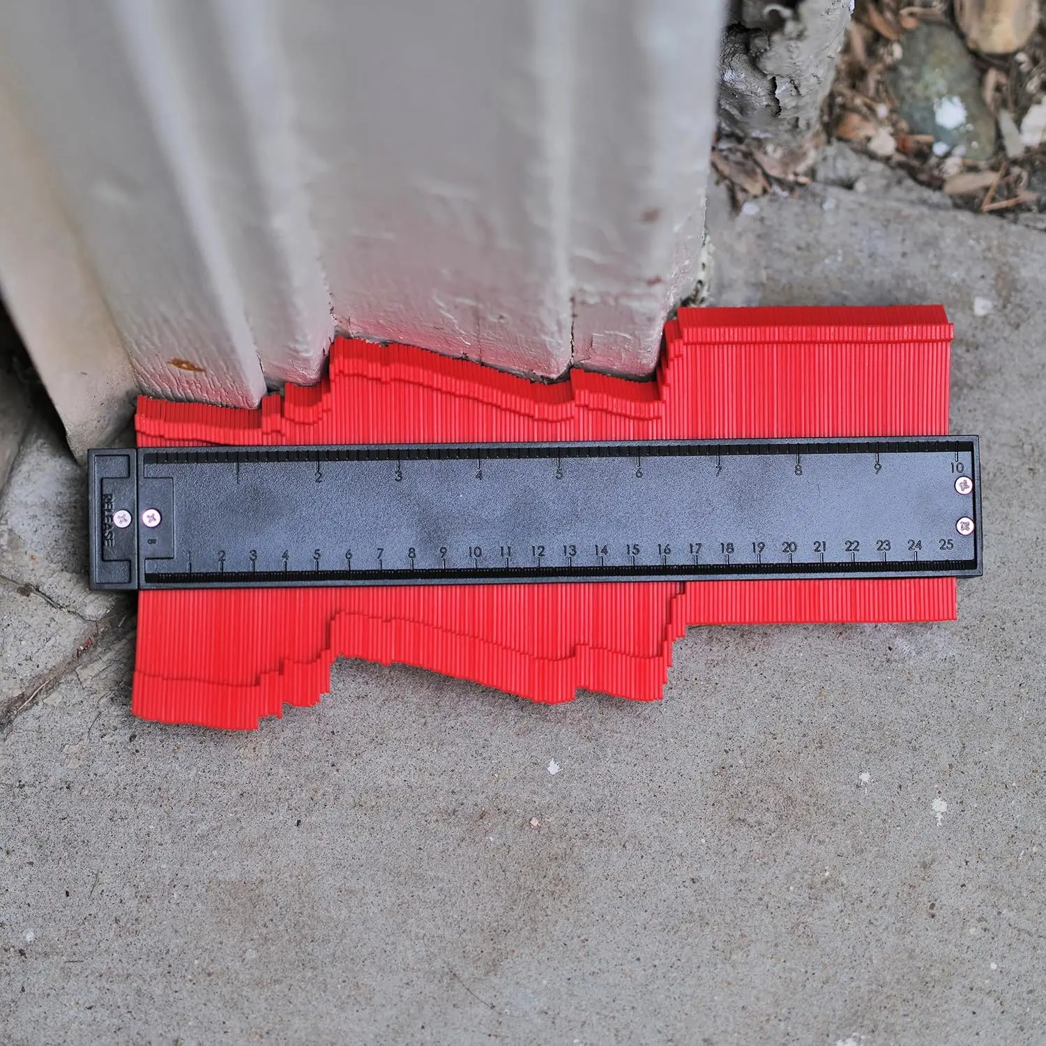 Contour Guage Profile Tool, Adjustable Precisely Copy Irregular Shape Duplicator 10 Inch, Outline Measuring Plastic Ruler for Corners, Wood Templates