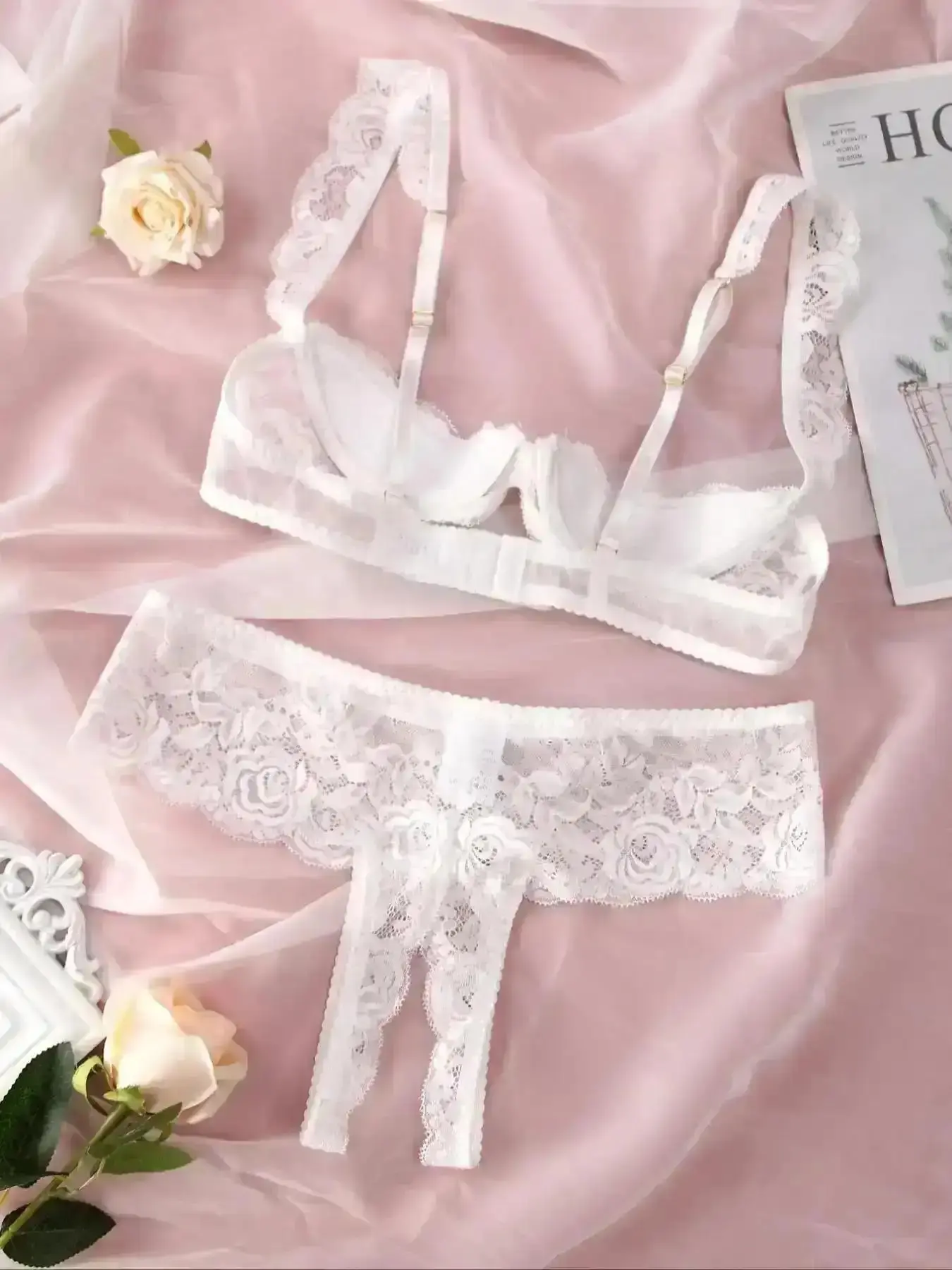 Vintage Women's Solid Adjustable Strap Bra & Thong Set, Sexy Casual Feminine Elegance Soft Comfy Breathable Floral Lace Lingerie for Daily Wear, Ladies Underwear All Seasons, Everyday, Flexible Fit, Street Style