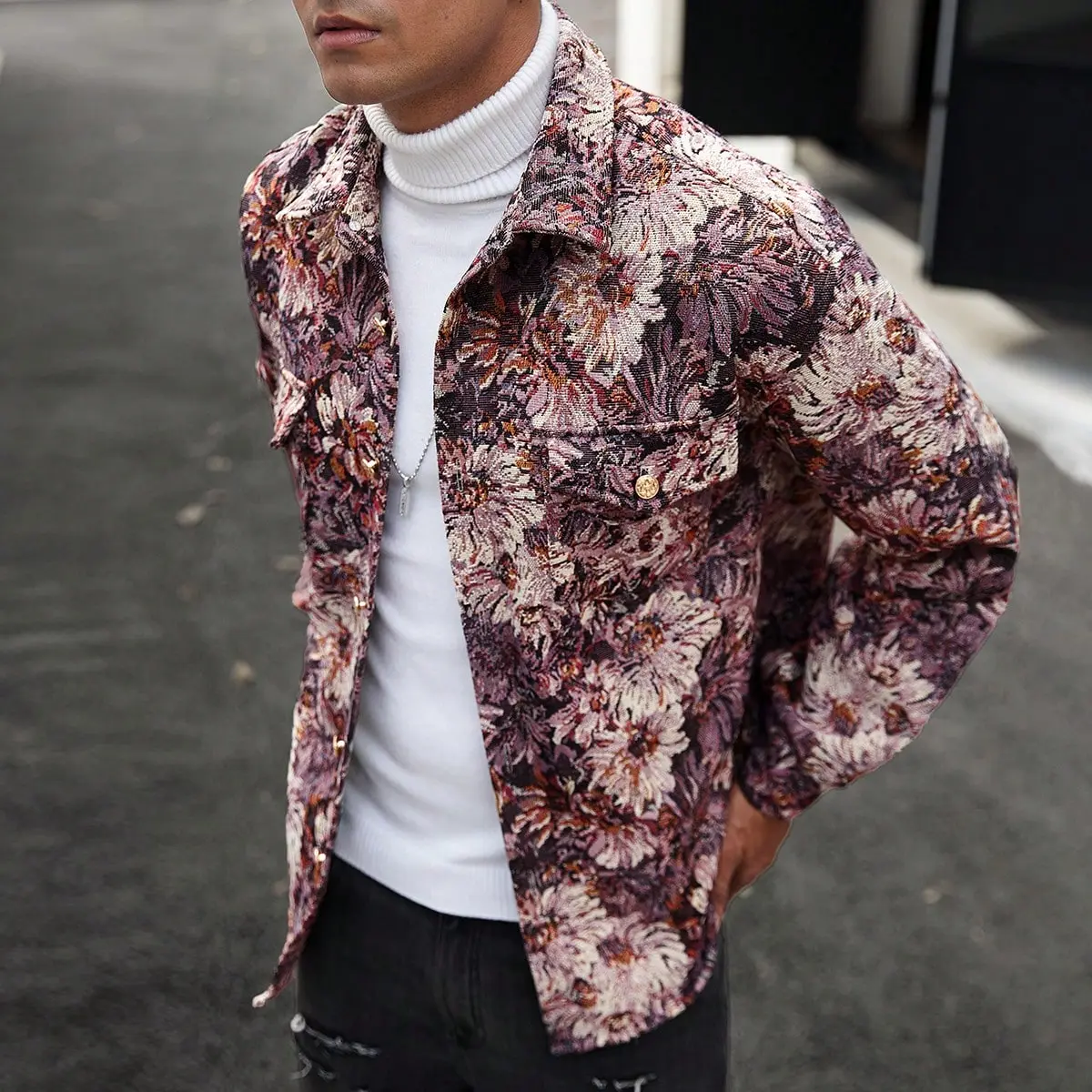 Men's vintage floral jacket, casual lapel design, button closed, double pocket, spring and autumn wear, suitable for daily and social occasions