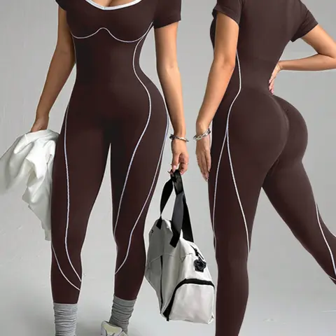 Women's Seamless Knit Yoga Jumpsuit, Sporty Jumpsuit, Stretchy Quick-Dry Activewear, Form-Fitting Short-Sleeve Workout One-Piece for Pilates, Cycling, and Training