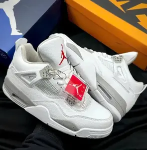 JD4 Oreo Style Sneakers – Black White Grey Retro Basketball Shoes For Men And Women Streetwear.