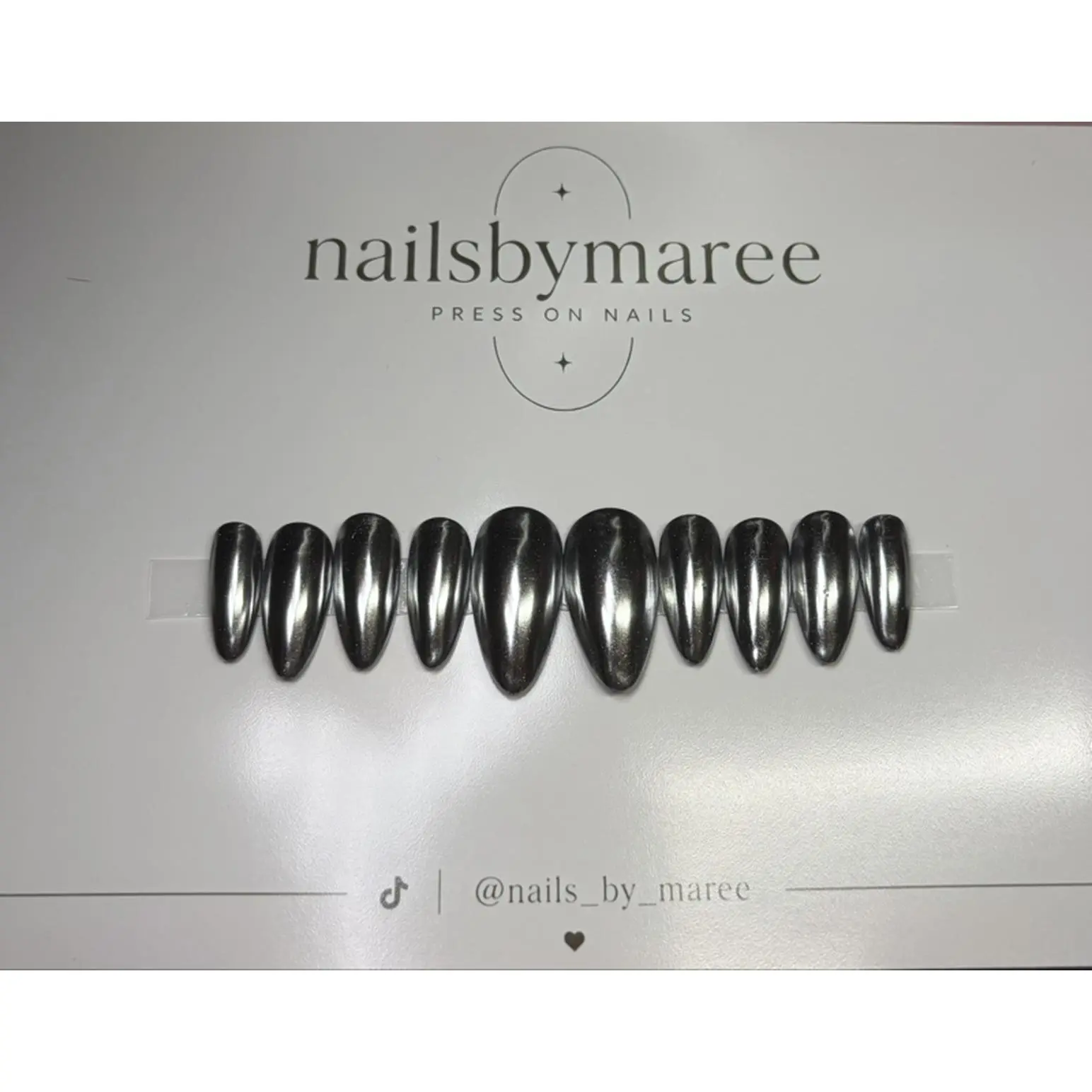 Nails by Maree Press On Nails - Elegant Black Almond Shape - Perfect for Any Occasion - Easy to Apply - High-Quality Finish