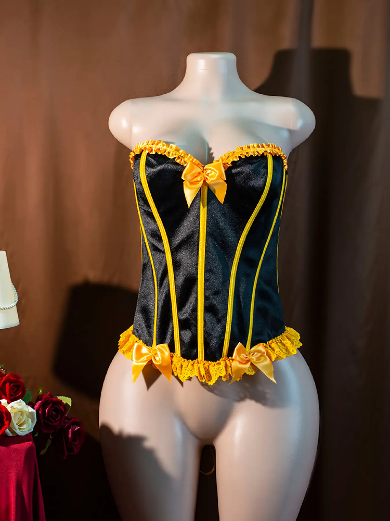 Women's Sexy bra shop Tie-up Hollow Out Shaper with Back Bow Design, Wire-Free Single Piece, Perfect for Private Parties and Valentine's Day Gifts, Underwear