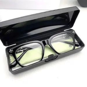 Fashion Square Frame Blue Light Glasses, Cross Flower Rivet Design, Ultra-Light Frame, Retro Street Style, Unisex Computer Phone Eyeglasses, Fashionable Frames Glasses, Lightweight Glasses, Square Frame Eyewear, Stylish Trendy Eyewear