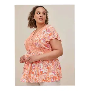 NWT Torrid Crochet Lace Up Top in Floral Peach