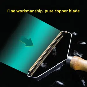 Coat Shaver for Home Use, Manual Wooden Handle Wool Coat Shaver, Dry Cleaning Shop Pet Carpet Double-Sided Shaver