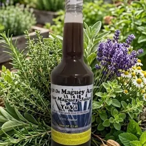 Jugo De Maguey (Maguey Juice) Yuvi 15 plantas 32 onz