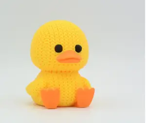 Faux-Knit Duck – Durable, Heat-Resistant Decor