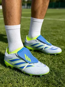Unisex Youth Soccer Shoes with Long & Short Nails, Striped Sporty Design, Firm Ground Anti-Slip Football Boots, PU Upper Material, Rubber Sole, All Seasons, Soccer Cleats for Training Match Competition, Shoes Outdoor
