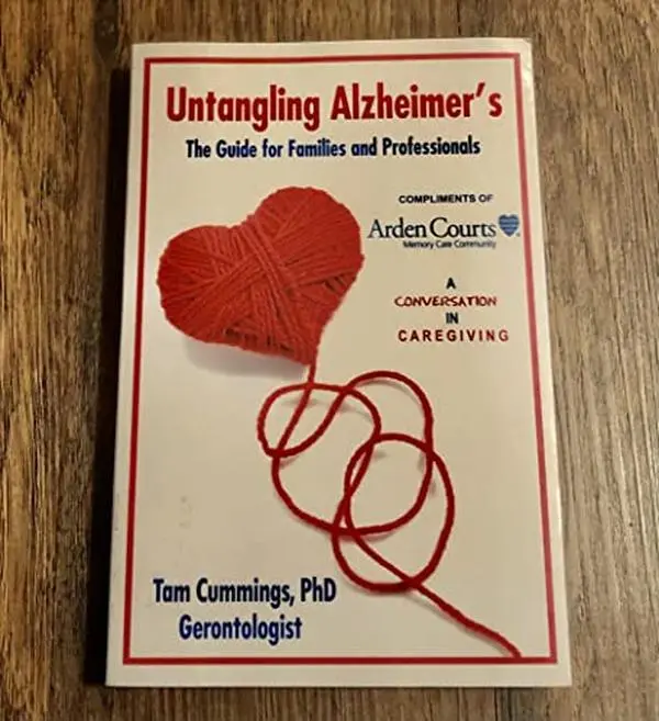 USED Book - Untangling Alzheimer's - AC Corporate Copy by Tam Cummings (Paperback) - english