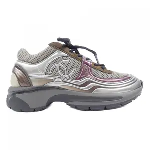 Pre-owned CHANEL Others Small Leather Goods Sneakers