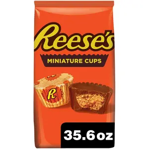 REESE'S Miniatures Milk Chocolate Peanut Butter Cups, Easter Basket Easter Candy, Party Pack, 35.6 oz