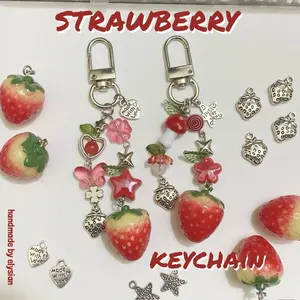 [NEW] Christmas Apple Charm Strap – Strawberry Charm Keychain – Handmade Beaded Accessory