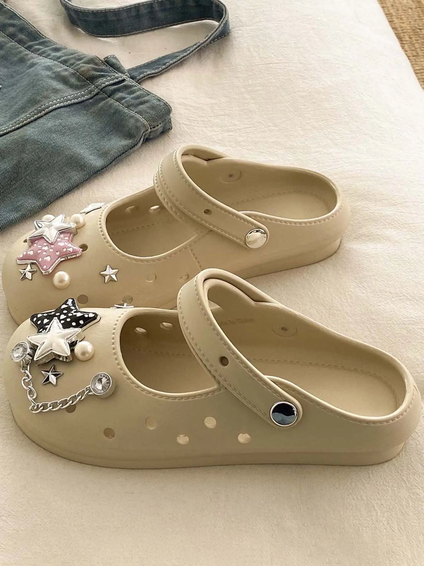 Women's Mary Jane Platform Clogs - Star Pearl Chain Decor, Black Thick Sole EVA, Breathable Non-Slip Sandals for Y2K & Daily Casual Wear, Slipper, Slippers Sandals, Thick Soled Slippers