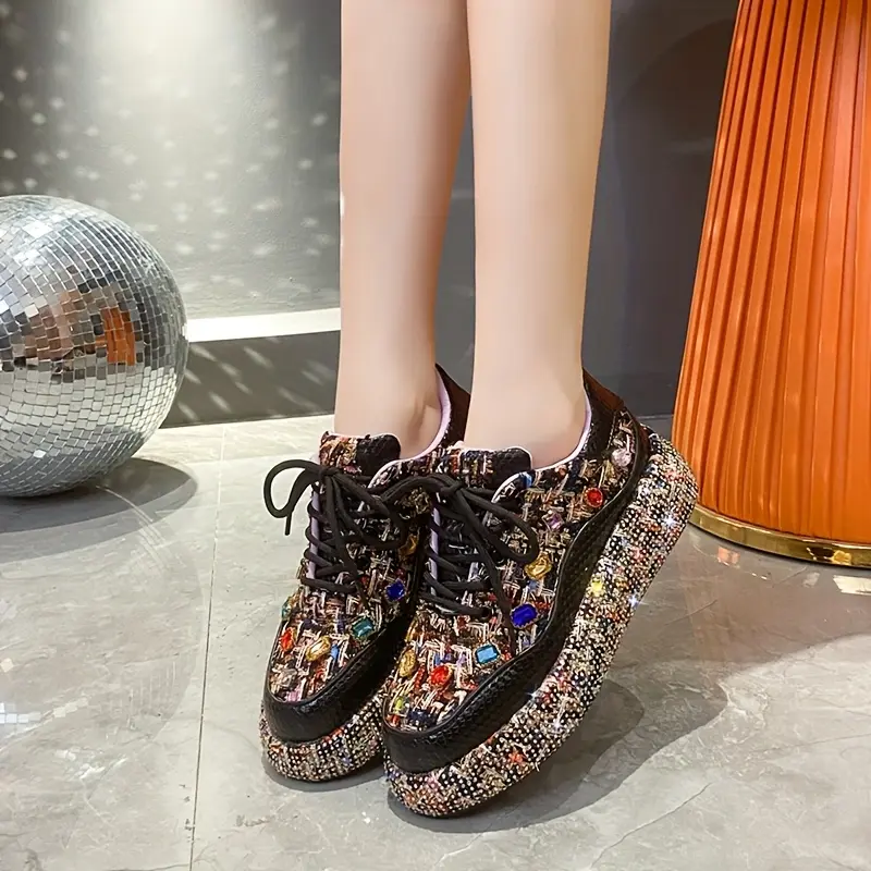 Gemstones 凛 Women's Closed Sparkling Rhinestone Low-Top Lace-Up Casual