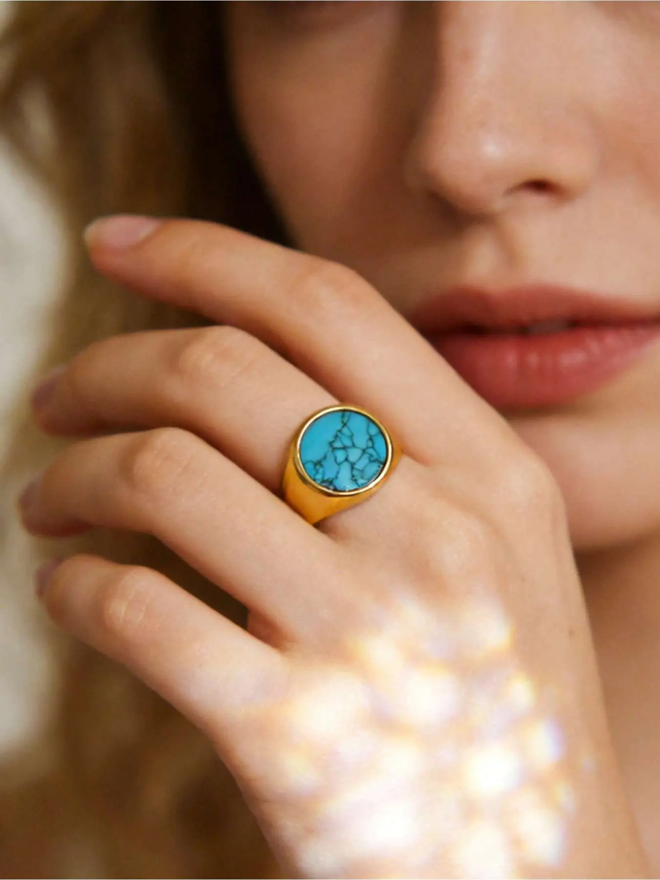 1 Piece Faux Turquoise Round Ring Vintage Western Cowboy Style 18K Gold Plated Stainless Steel Jewelry Rings For Women Fashion Ring Unique Accessory Commuting Party Wear Geometric Design Ring