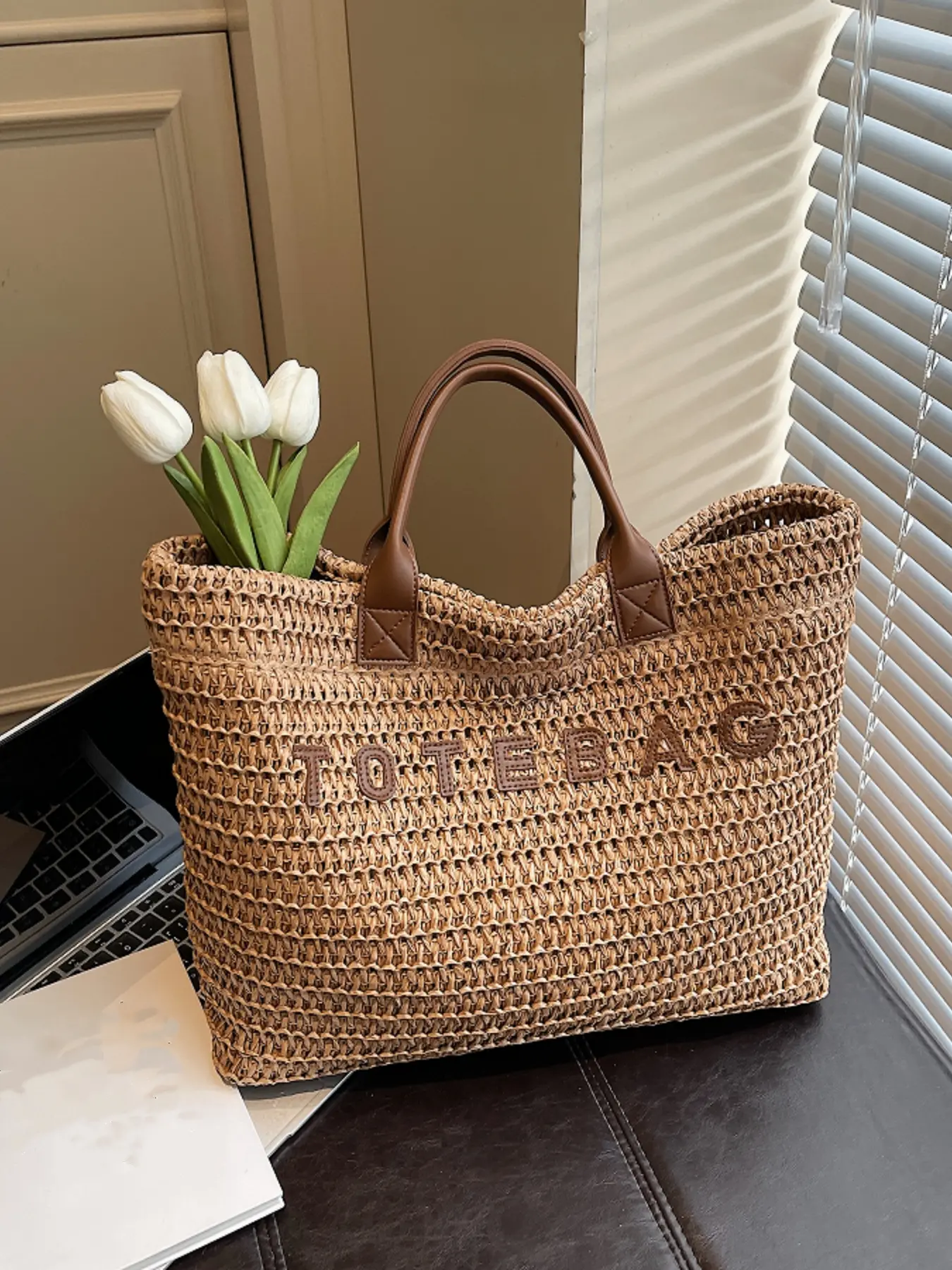 Fashionable casual straw tote bag new letter handbag simple retro large capacity vacation beach woven bag Beach Purse Casual Handbags Casual Everyday Bag