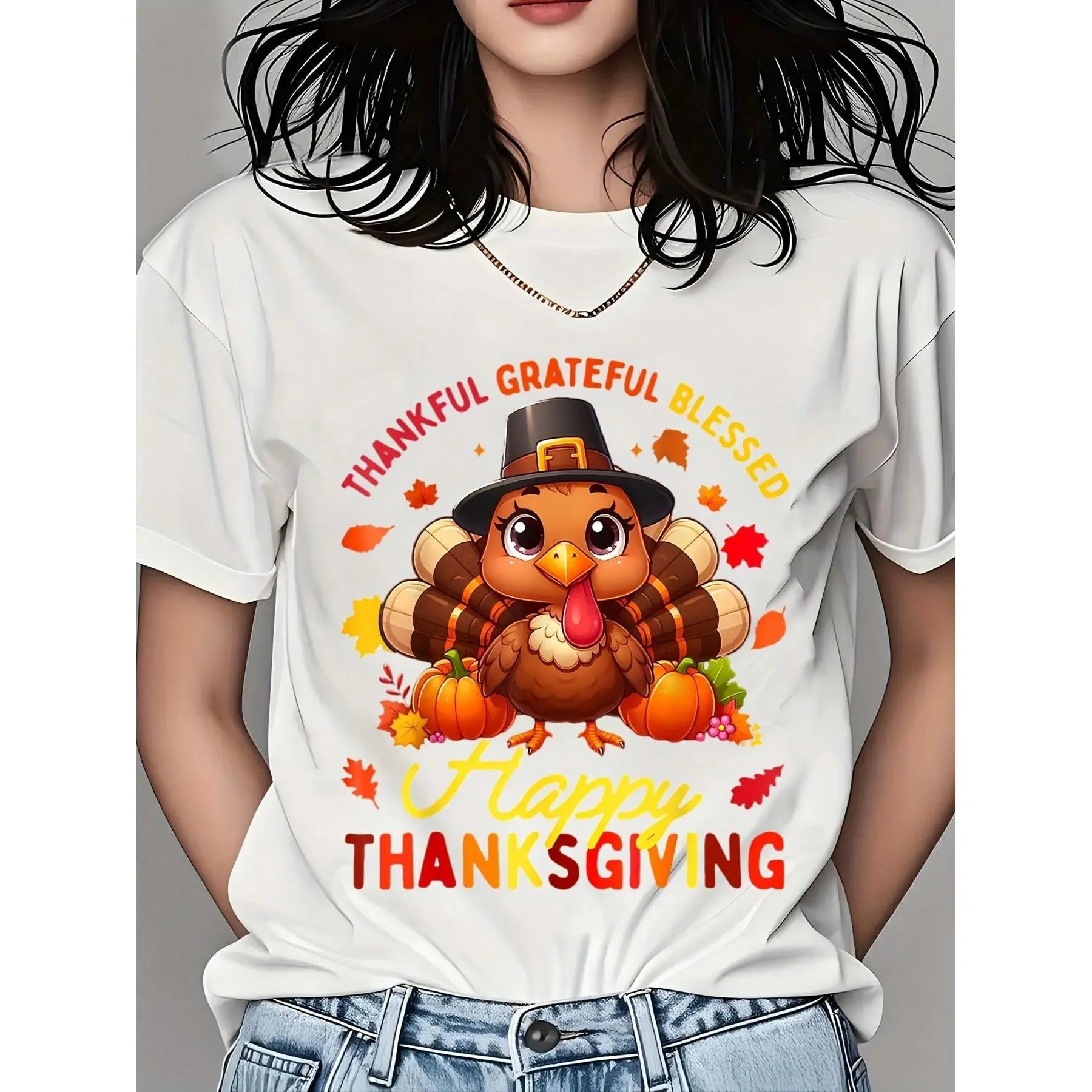 Thankful Grateful  Happy Thanksgiving Turkey T-Shirt For Women, Cute Autumn Holiday Graphic Tee With Fall Leaves And Pumpkins, Perfect For Thanksgiving Day Celebration And Festive Season Wear