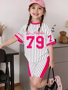 Summer Sports Y2K Style Girls' Slightly Stretchable Striped Casual T-Shirt & Shorts Set, Party & Everyday Wear, Girls' “79” Print Baseball-Style Two-Piece Set