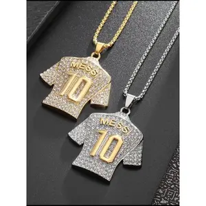 Fashionable personalized celebrity lucky number 10, hip-hop imitation diamond football, Messi jersey pendant necklace, football gift, accessory for fans, Cuban link chain necklace, improve your football skills