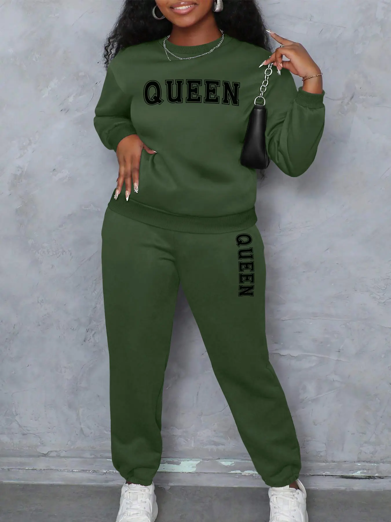 Women's Queen Letter Print Casual Loose Fit Sportswear Set, Round Neck Long Sleeve Pullover & Pants, Fall & Winter Fashion, Athletic Activewear Tracksuit, Streetwear Tracksuit Set, Activewear Set
