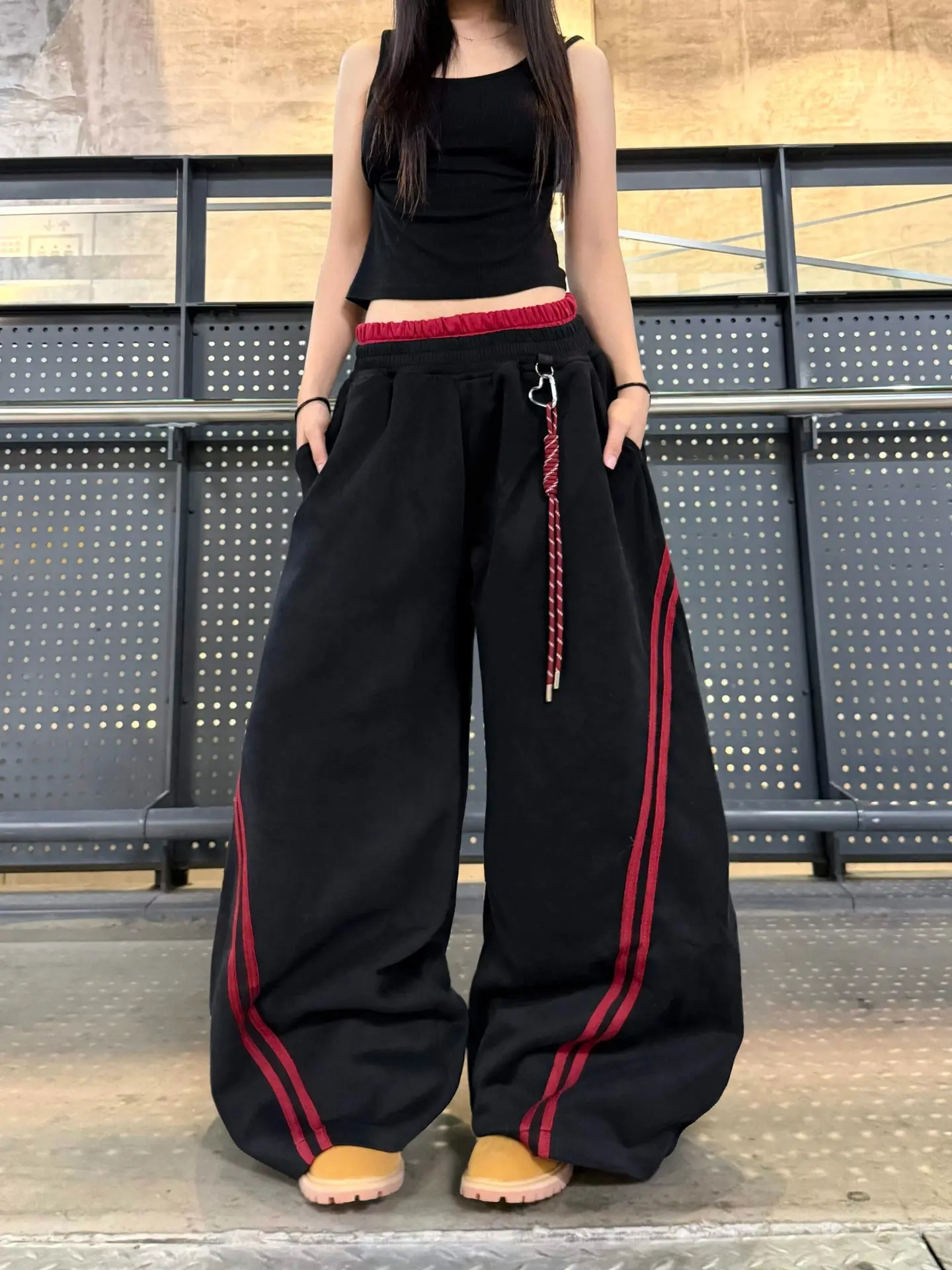 Y2K Baggy Wide-Leg Sweatpants with Side Stripes – Comfortable Casual Streetwear Joggers for Everyday Loungewear, Oversized Unisex Design bottom Pants,Summervibes
