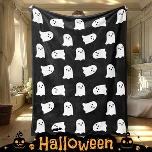 Halloween Themed Blanket, Ghost Pattern Soft Warm Throw Blanket, Halloween Decor Air-conditioned Room Blanket, Nap Blanket for Home Office Travel