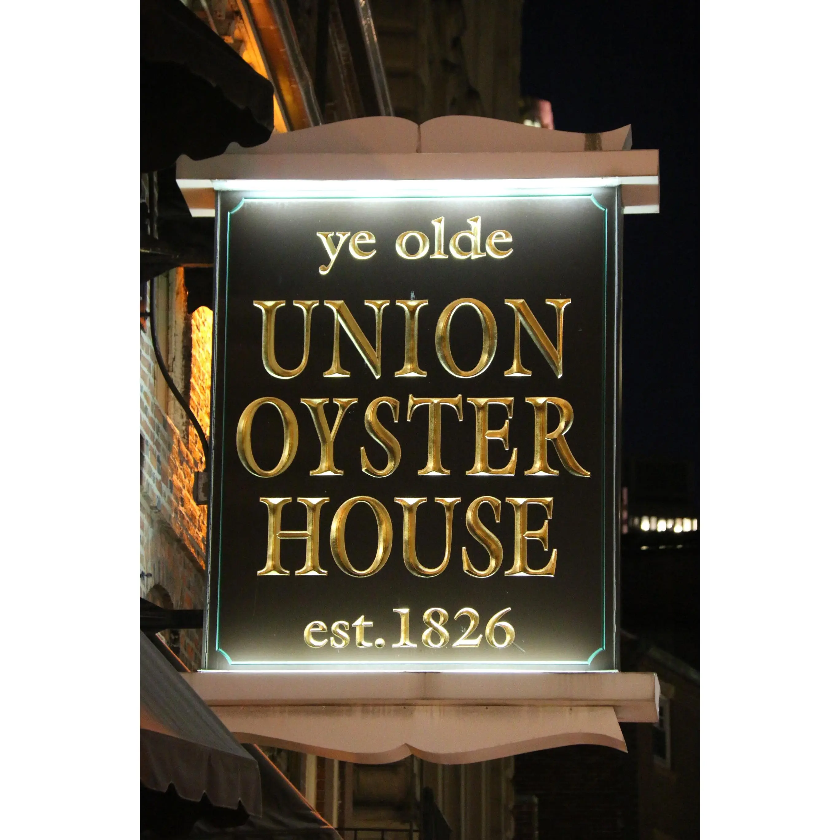 Union Oyster House sign