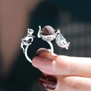 Retro style hollow cat ring niche cute open ring for women can be opened to put incense pills