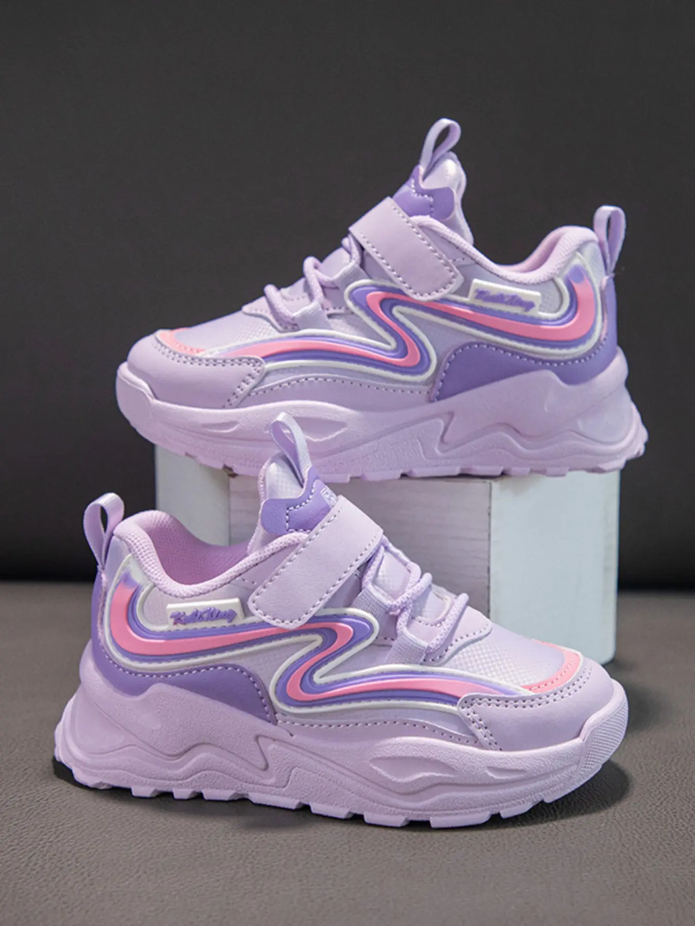 2026 New Trendy Girl Dad Shoes, Low Ankle Trainers, Breathable Mesh Velcro Closure, Dual Laces Design, Thick Anti-Slip Soft Sole, Casual Sport Sneakers