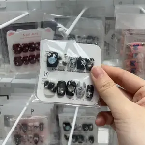 Susan(7607)gc.5 pairs short square mystery nail box